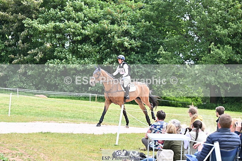 250525A-142243-16451 - D-476-Caroline.Powell-TIK.TOK