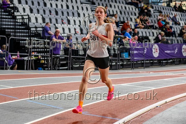 SeniorInd25-911588 - Track Female Set Two