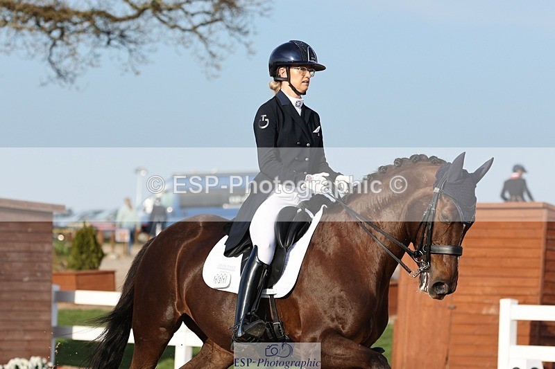 250404-180410-08200 - 131-Francesca.Cawley-Dame.Blanche