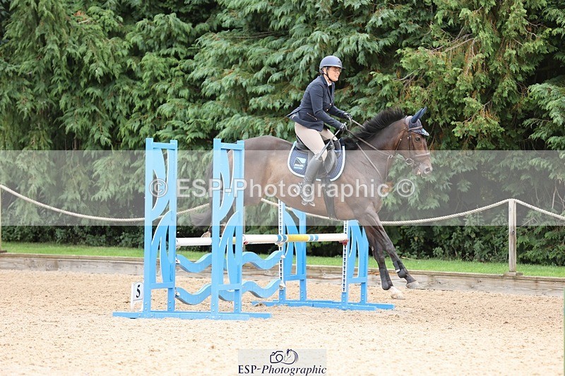 240817-093246-00307 - 02A Snr Brit Nov