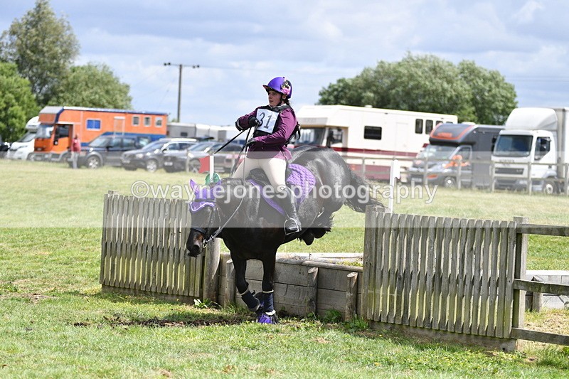 WJ5_3243 - Class 4 60cm