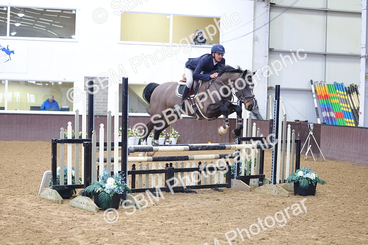 SBM_008294 - Class 21 - Nupafeed Supplements Senior Discovery/ 1m Open - First Round (1.00m)