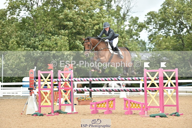 230723A-134122-12113 - Cls 24, 1 Star Gold 1.30m