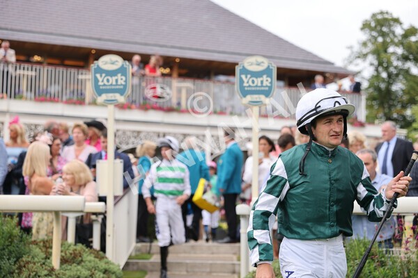 yr18082022r4-1 - Race 4 3.35pm Darley Yorkshire Oaks (British Champions Series Race)