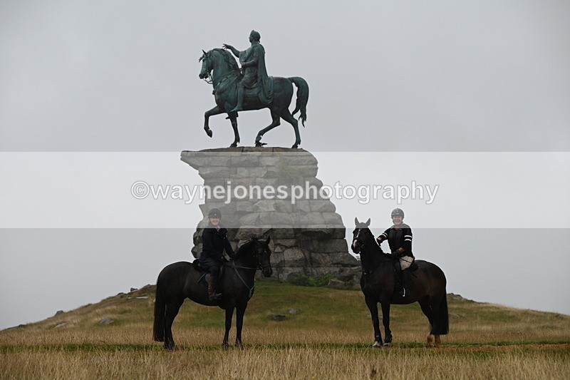 DSC_1122 - Time at Statue 10:58 to 11:53