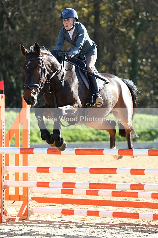 3E7A5635 - Class 7: Senior Newcomers/1.10m open