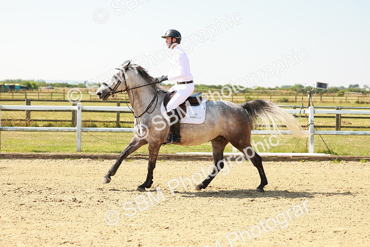 SBM_000301 - Class 2 - Senior British Novice - 90cm