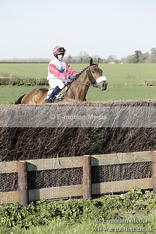 PtP 250317 433 - V.W.H. Hunt Point-to-Point Siddington 25/03/17