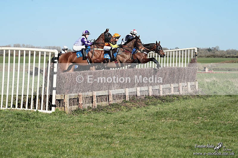 PtP 210326 481 - VWH Cirencester Races 21/03/26