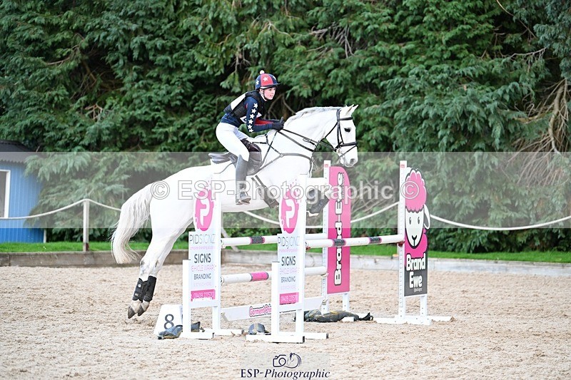 241117-154038-04856 - Cls 4 100-105cm