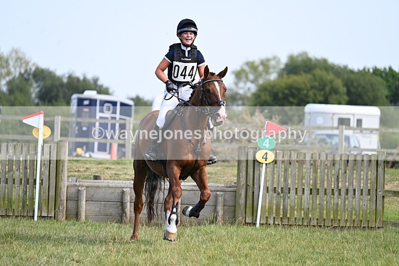 WJ7_7984 - 80cm XC Time 15:07 to 15:25