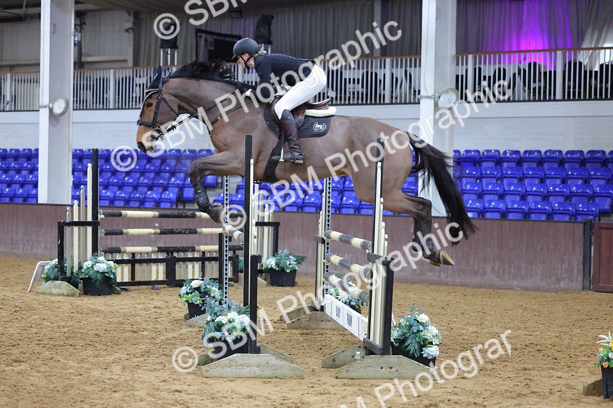 1I0A4745 - Class 9 - Senior Newcomers/ 1.10m Open
