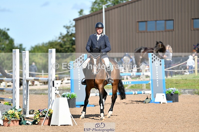 240914A-102004-06294 - Cls 13-S Snr 1.05m & 1.10m Open