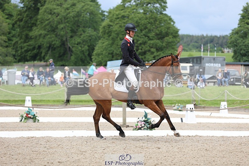 240524-104424-07487 - 264-BLS_ABSOLUTELY-William_Fox-Pitt