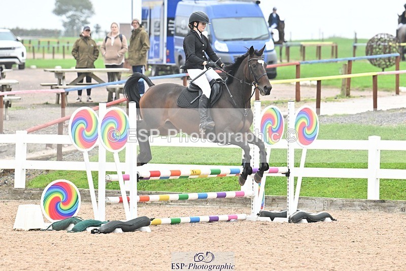 250920-120116-00975 - Cls 24+25 Club and Schools 80cm