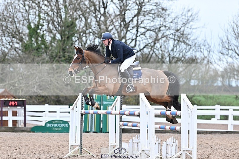 241127-141925-00764 - Cls 05A&B Snr Fox & 1.20m Open