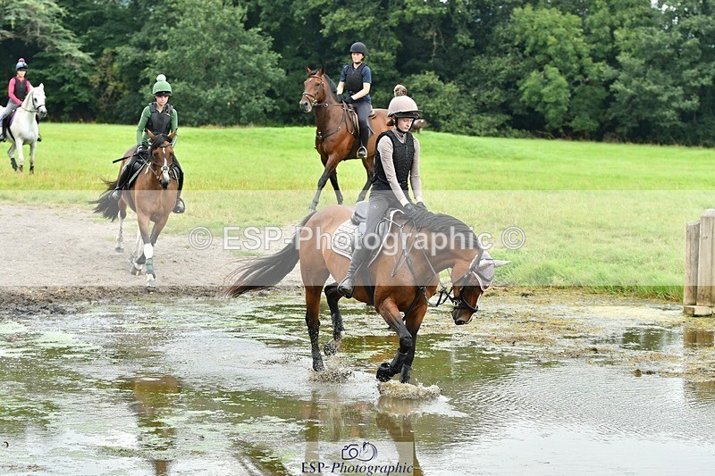 230817-131521-00854 - Theo's 1st Group - XC