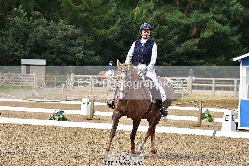 250719A-102058-03634 - 086-Alison.Nicoll-Moondust