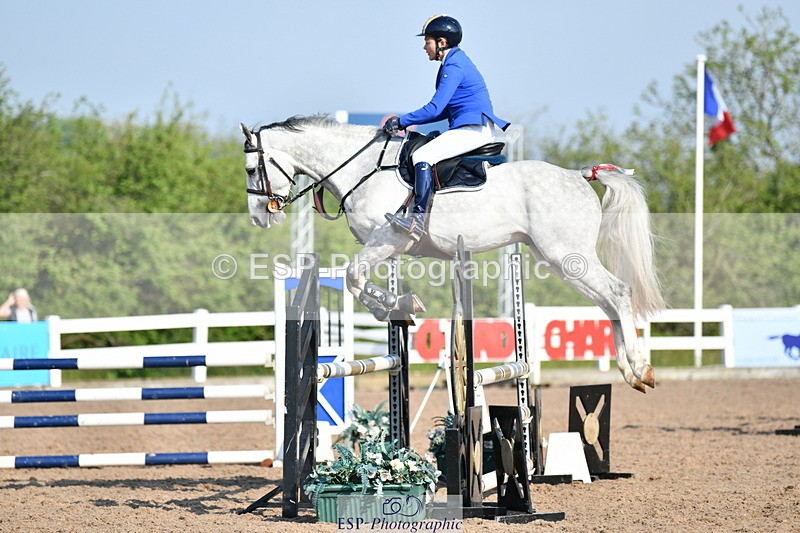 240512A-084503-16957 - Cls 39 British Novice and 90cm Open