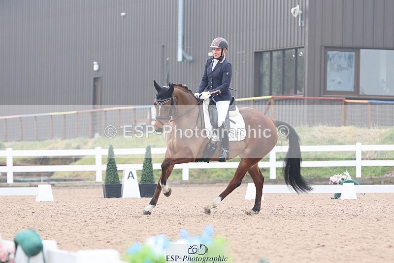 250216-104311-05063 - 221-Alice.Peternell-Noa.Le