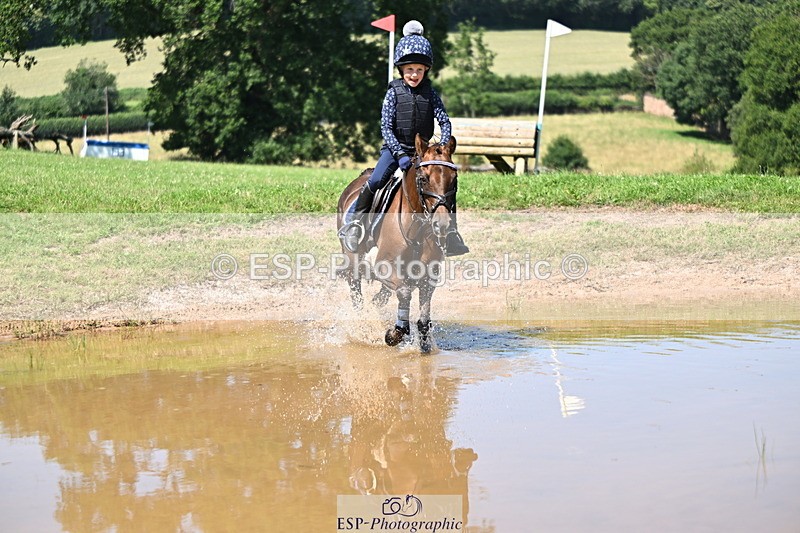 240729B-150214-03018 - Abbie's Group XC