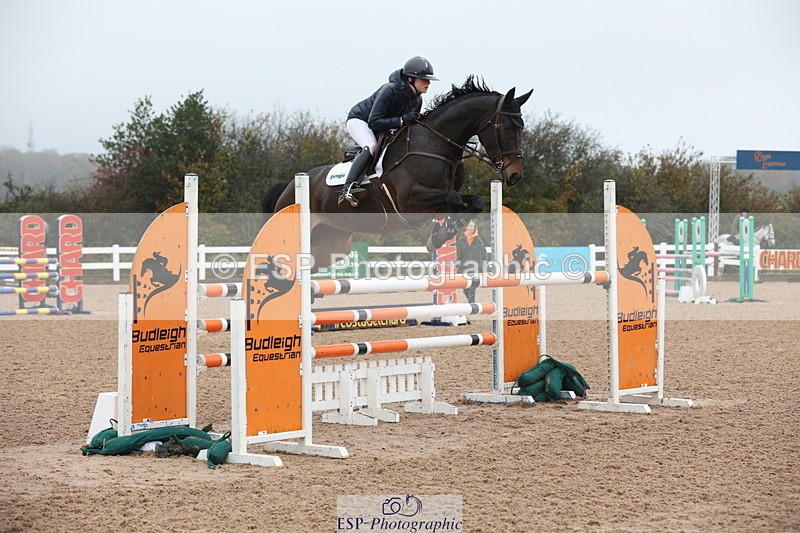 231112A-131630-04371 - Cls 20 Newcomers & 1.10m Open