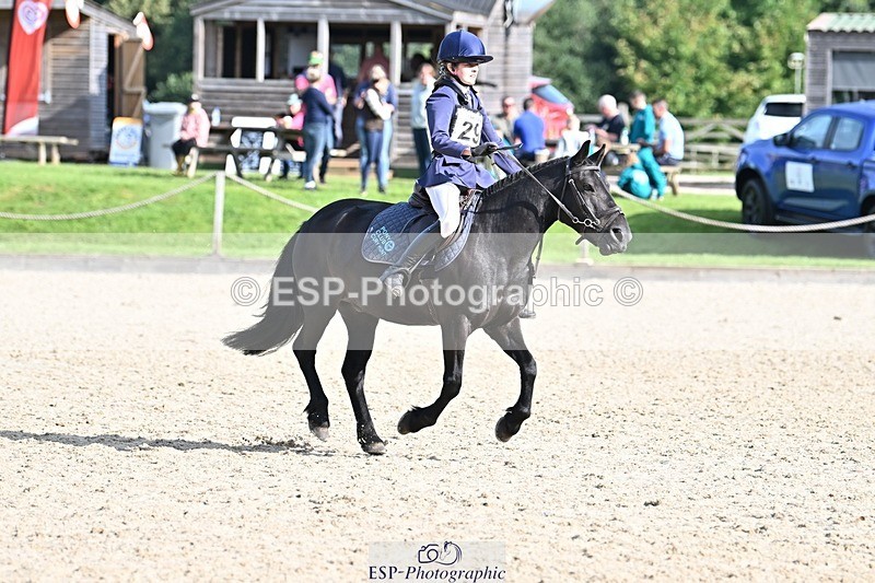 230825-093051-08187 - Round 2 Start to 11.15 coursewalk