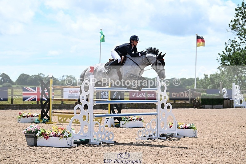 250720-133908-20037 - Cls 8, 3 star Big Tour Start til Break