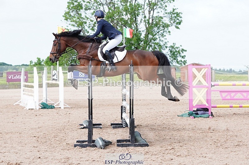 250523-095258-00103 - Cls 01 A&B 1.05m & 1.10m open