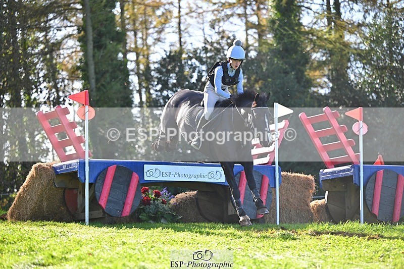 241026-130136-13457 - 452-Eleanor.Blewitt-CARRY.ON.PRINCESS