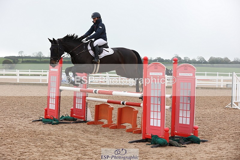 231112A-111929-03553 - Cls 18 Discovery & 1m Open