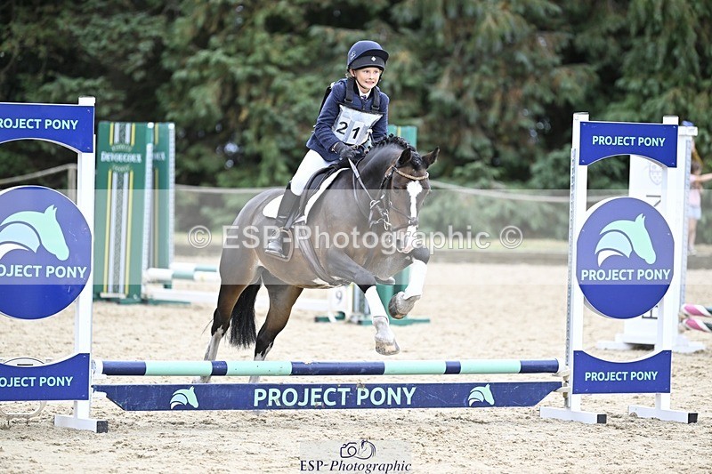 250820A-130956-06953 - Round 1, Start to 1.30pm Break