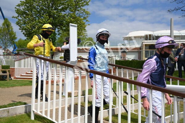 yr12052021r1-15 - Race 1 1.40pm Sky Bet Race to the Ebor Jorvik Stakes