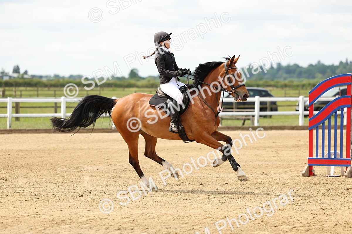 SBM_005186 - Class 17 - Senior Discovery - 1.00m