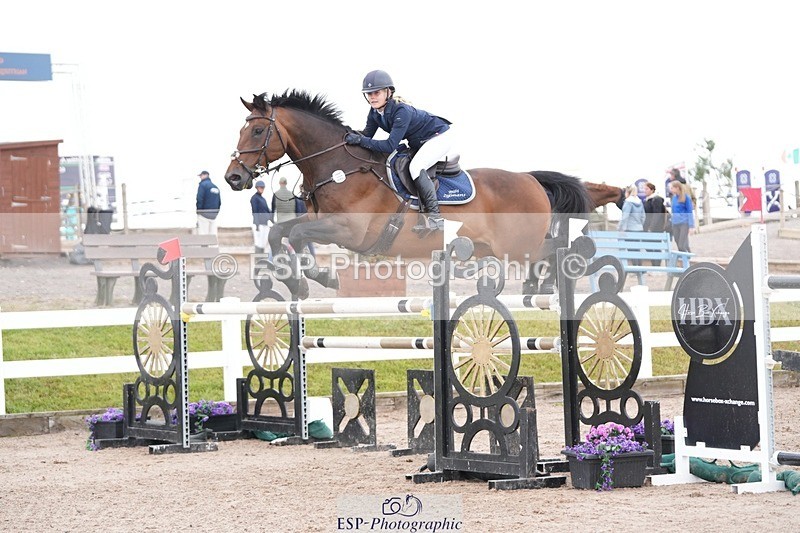 250720-092030-18121 - Cls16, 1 Star Silver Tour Accumulator