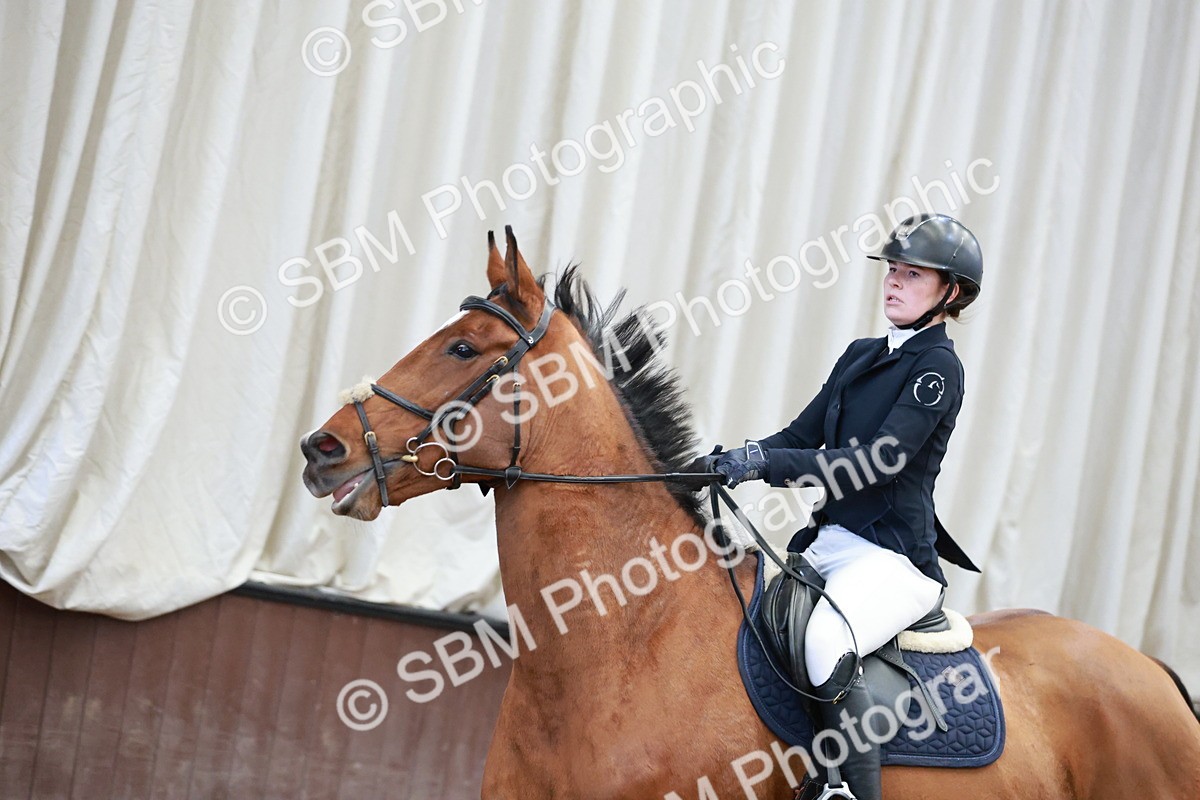 SBM_003887 - Class 11 - Senior Newcomers - 1.10m