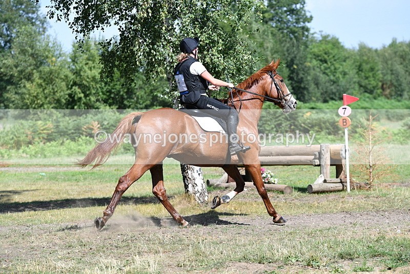 WJ5_2318 - XC Time 11:17 to 11:50