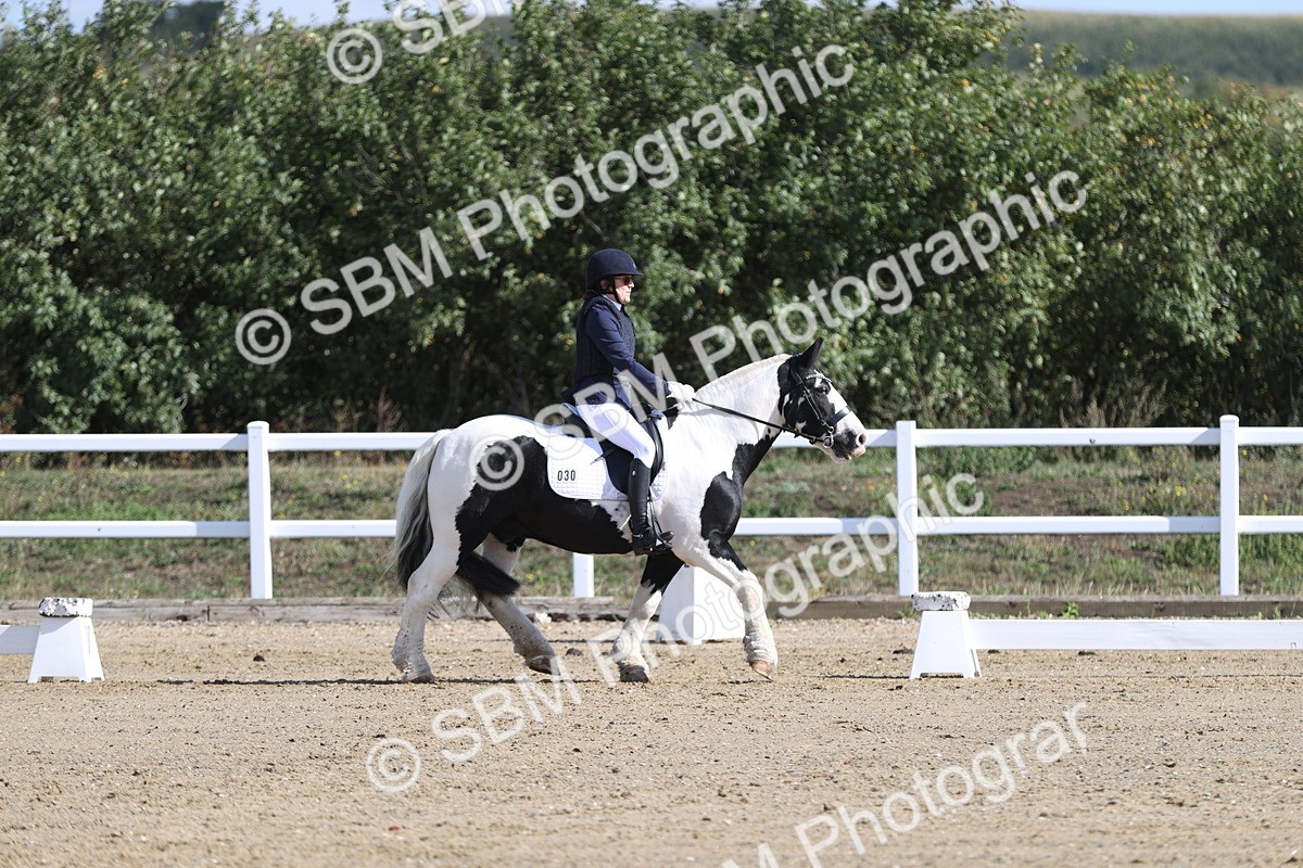 SBM_001207 - Class 2 - Intro 4 Champs - 9.44-10.38