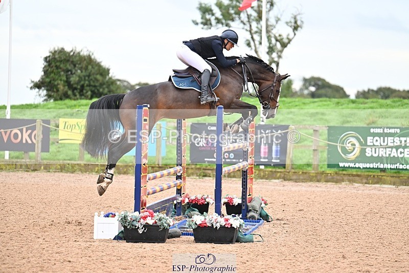 250914-092324-08042 - Cls 25 Snr 1.20m Open