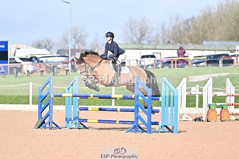 260225-125131-00334 - Cls 4 Newcomers and 1.10m