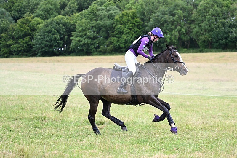 240630X-161739-10552 - 462-Gemma_Wells-COMBE_BREEZE