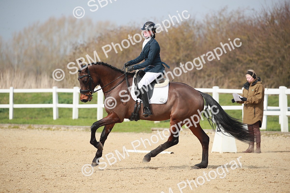 SBM_007318 - Class 16 - Novice 6