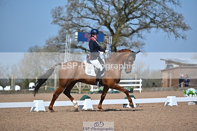 250405-104548-10017 - 120-Isabella.Caldwell-Don.Geniro