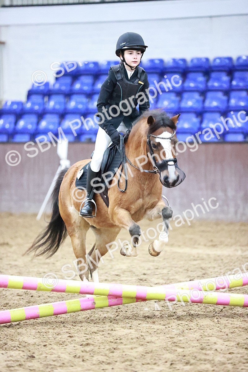 SBM_000184 - Class 1 - Cross Pole Jumping 30cm 40cm