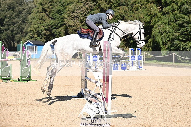 260321A-135209-00859 - 5 Newcomers 1m 10