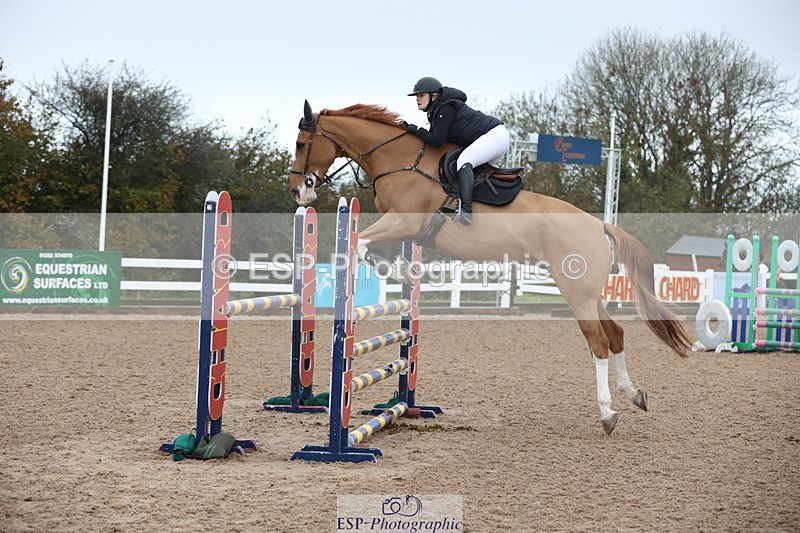 231112A-135758-04755 - Cls 20 Newcomers & 1.10m Open