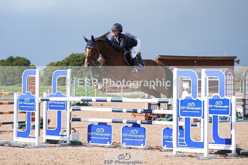 250913-122444-06877 - Cls 15 Snr Foxhunter