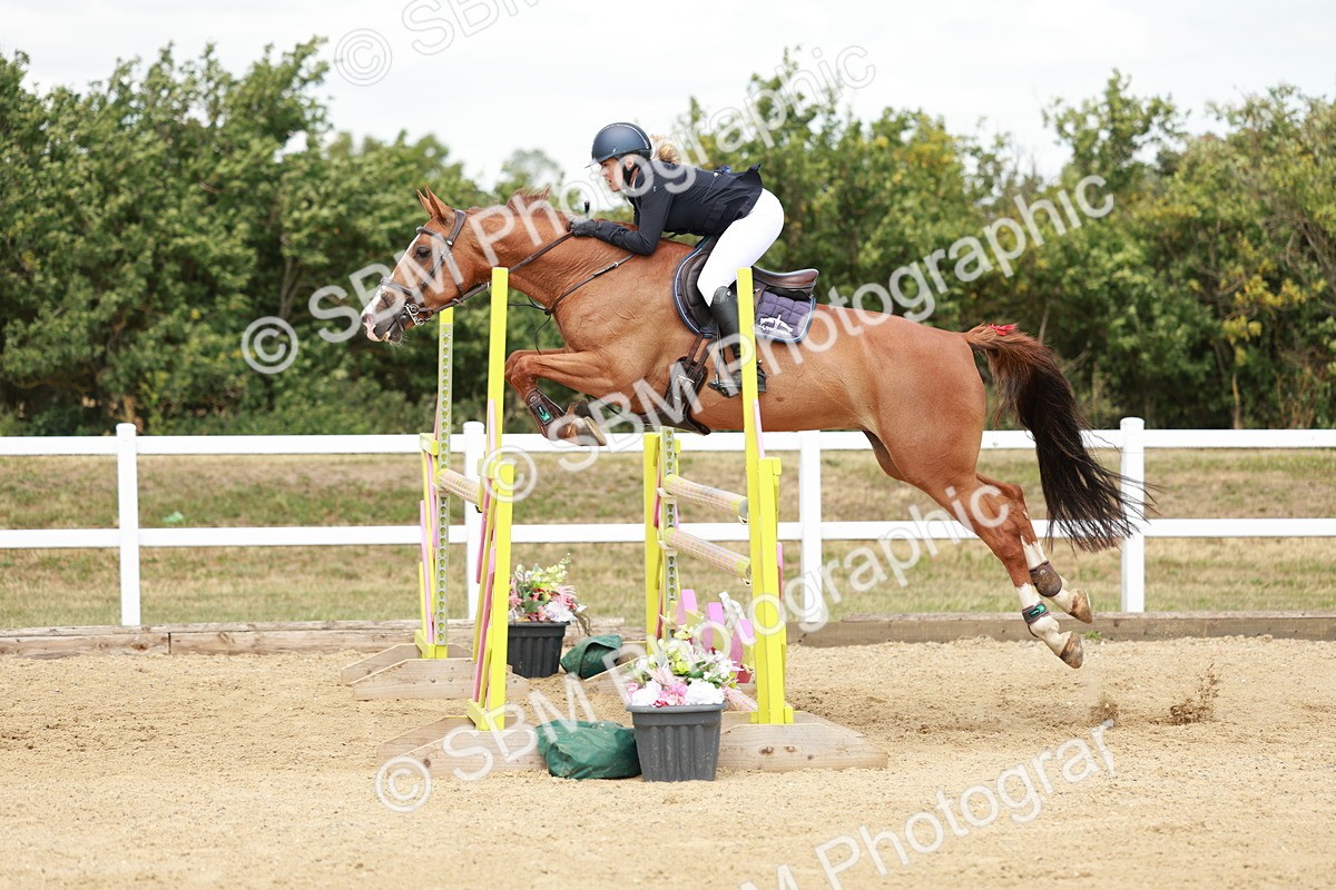 SBM_007630 - Class 3 - Senior Newcomers - 1.10m Open