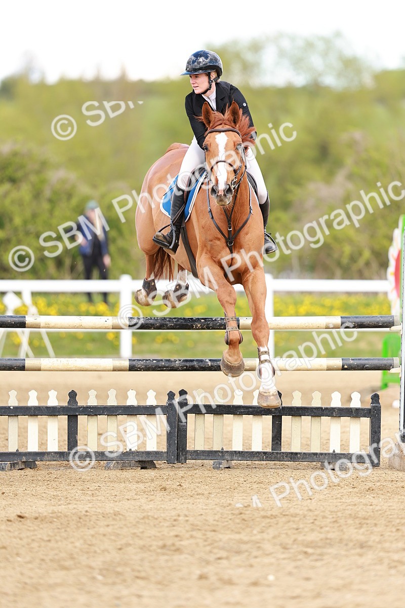 SBM_001893 - Class 4 - Senior Newcomers - 1.10m