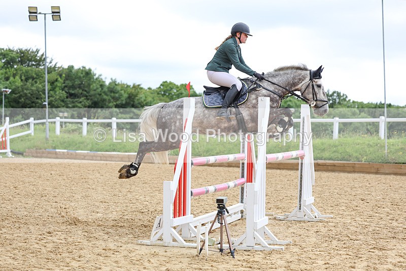 3E7A4227 - Class 7: Senior Newcomers/1.10m open